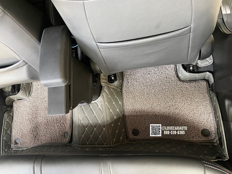 พรมปูพื้นรถยนต์ Suzuki Swift 2022 สีเทาด้ายเทา +ไวนิลเทา