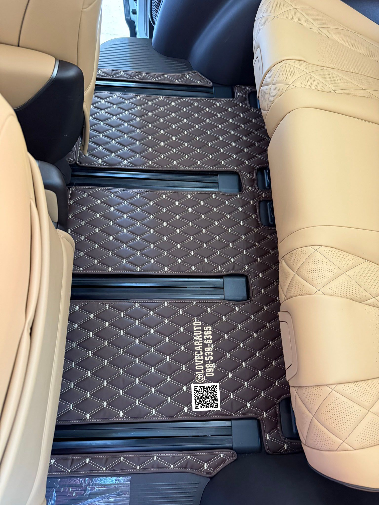 พรมรถตู้ Byd denza Vvip ด้ายคู่ สีกาแฟ