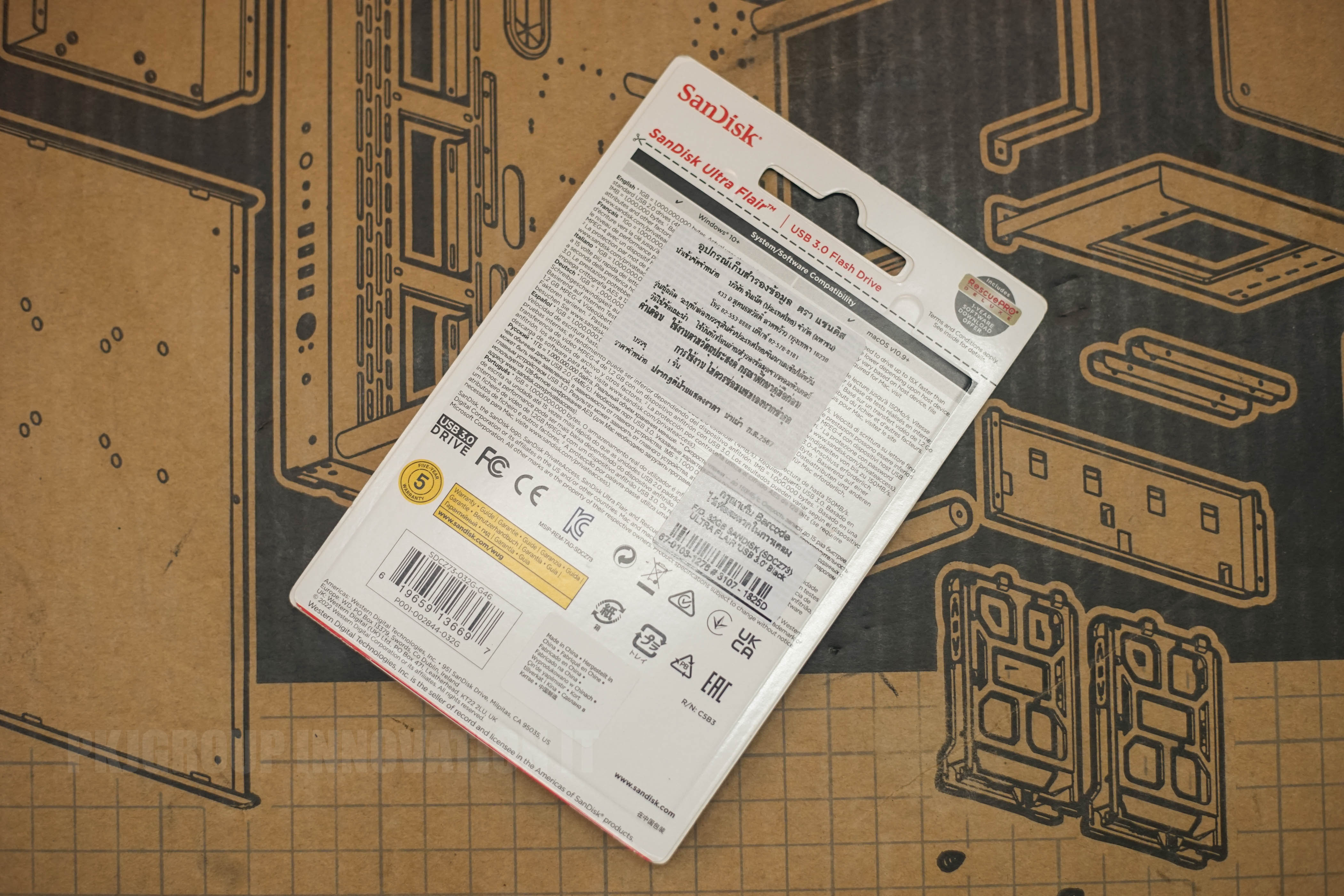 Flashdrive 32 GB ของใหม่ SANDISK ULTRA FLAIR USB 3.0