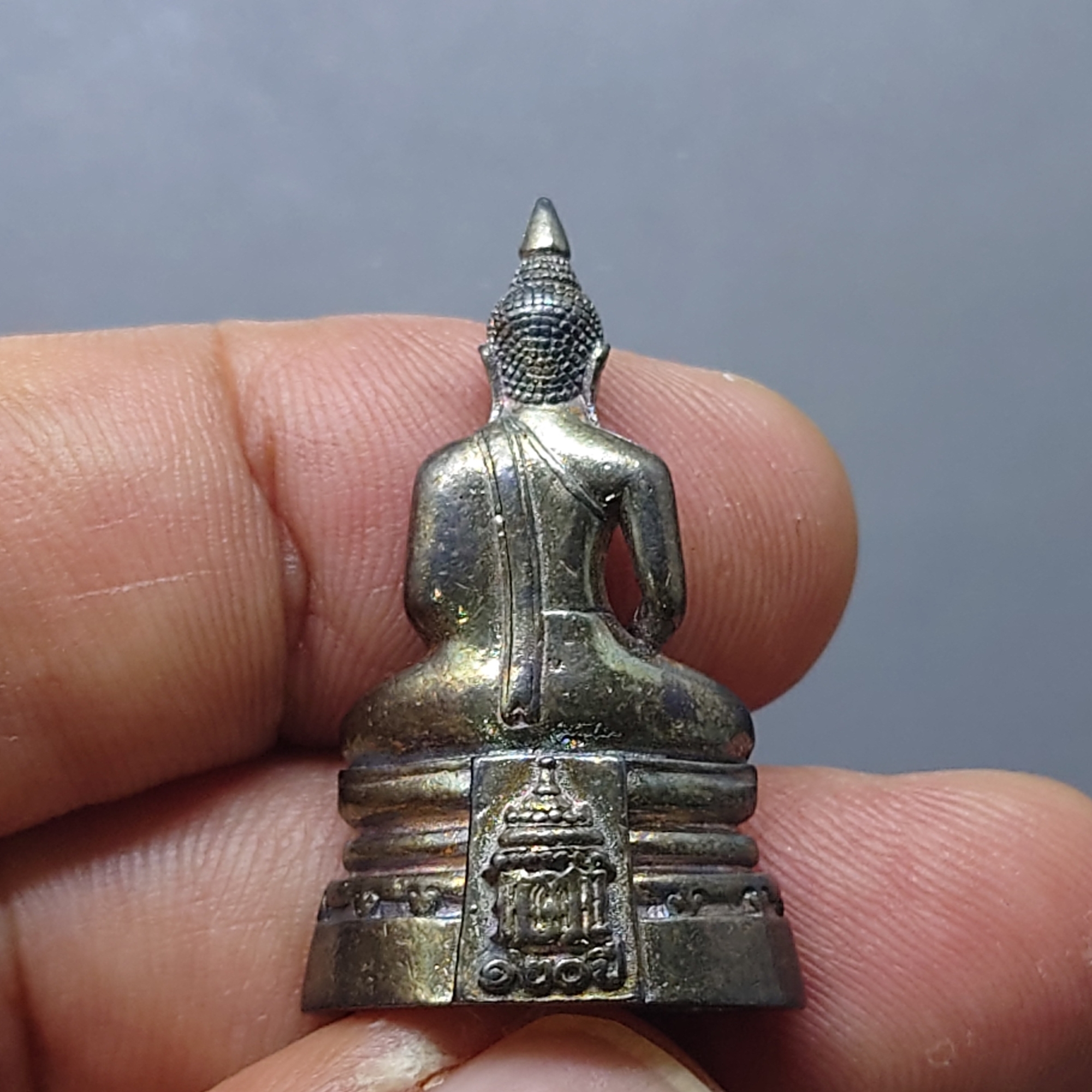 พระพุทธโสธร เนื้อเงิน รมดำ ที่ระลึกครบรอบ 120 ปี กรมศุลกากร กระทรวงการคลัง พ.ศ.2537 พร้อมกล่องเดิม