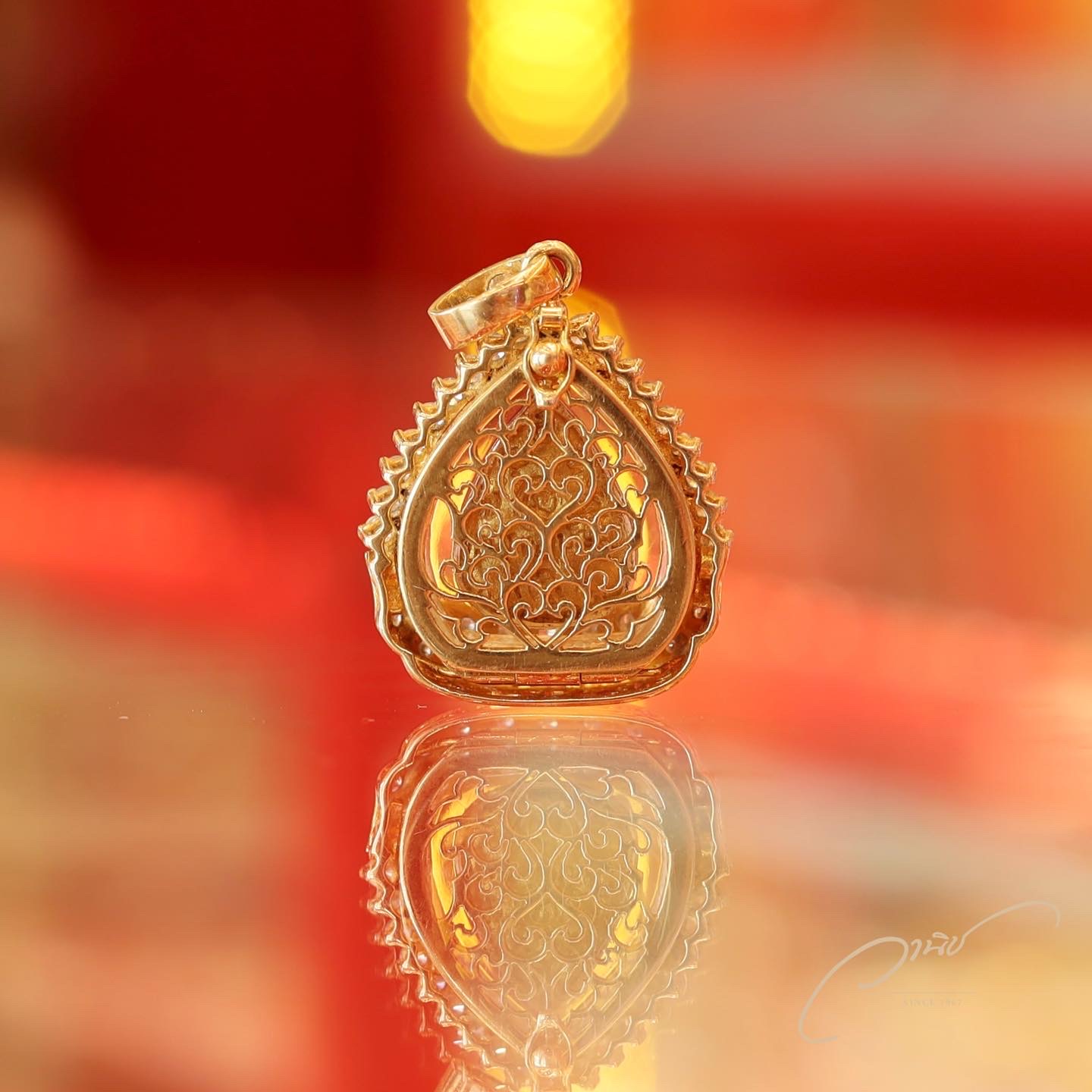 รับเลี่ยมพระ กรอบพระ ตลับทองฝังเพชรพลอย ร้านเลี่ยมพระอยุธยา