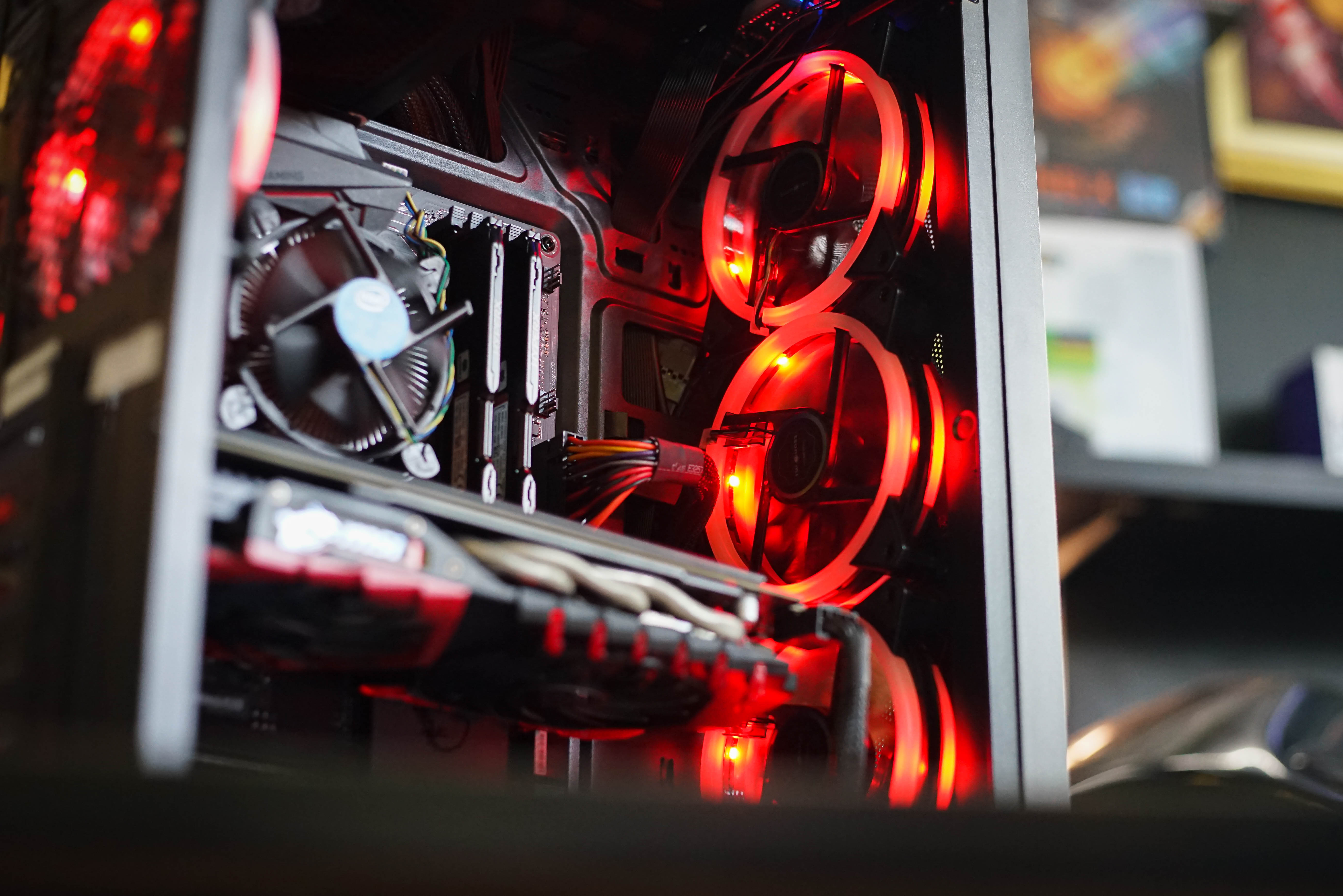 คอมเล่น Five M Valorant I5-7600 สภาพสวยๆเลย