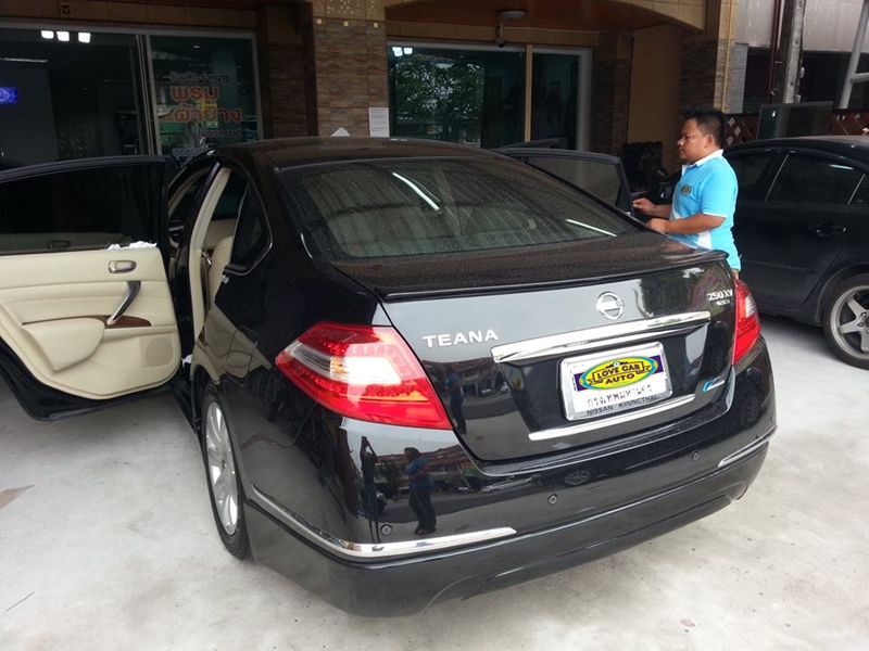 พรมรถยนต์ดักฝุ่น Nissan Teana นิสสัน เทียน่า