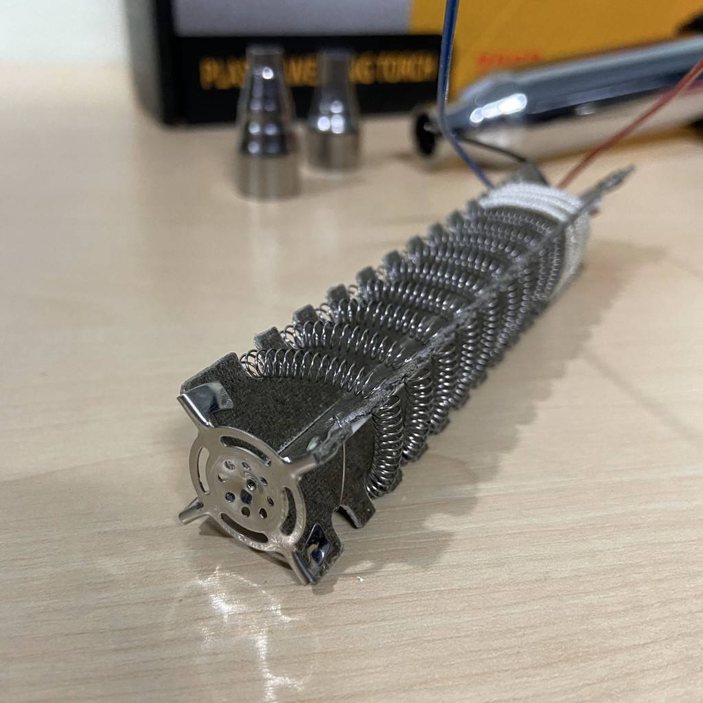 รหัสสินค้า 176 เป่าลมร้อน เครื่องเชื่อมท่อPE ปืนเชื่อมพลาสติกพีวีซี PVC BOXER / ปืนเป่าลมร้อน 700วัตต์