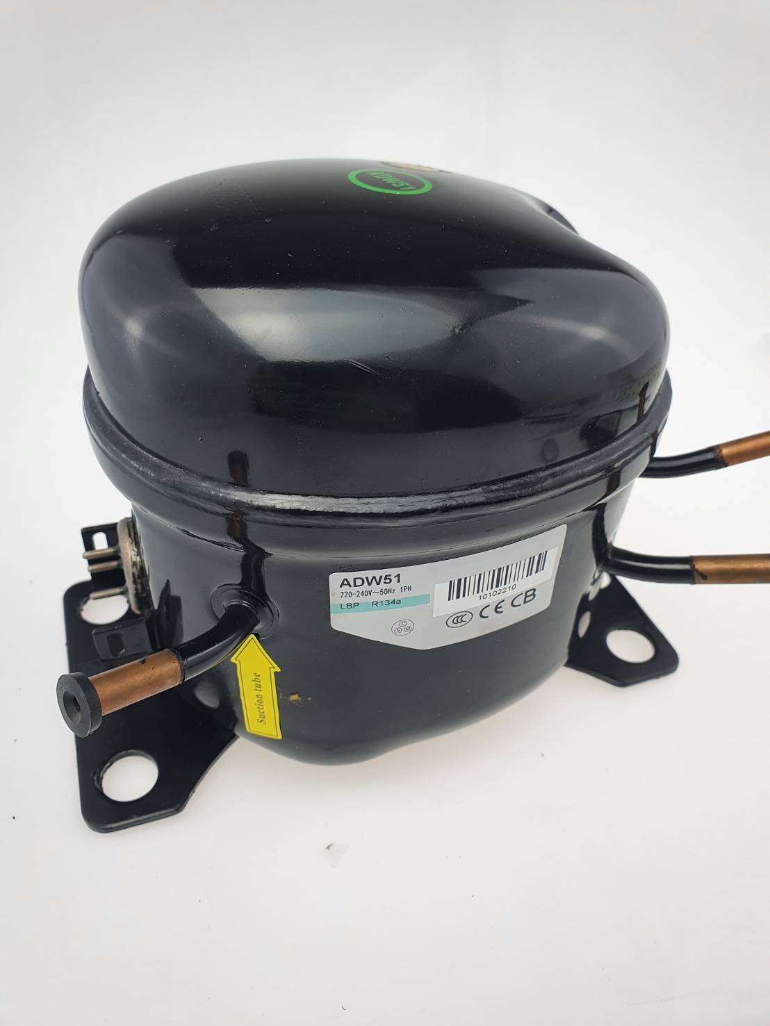 ADW51 คอมเพรสเชอร์ 1/6 แรงม้า R134a LBP สำหรับตู้แช่ ตู้เย็น Compressor ของใหม่ พร้อมอุปกรณ์ ดีเลย์ โอเวอร์โหลด