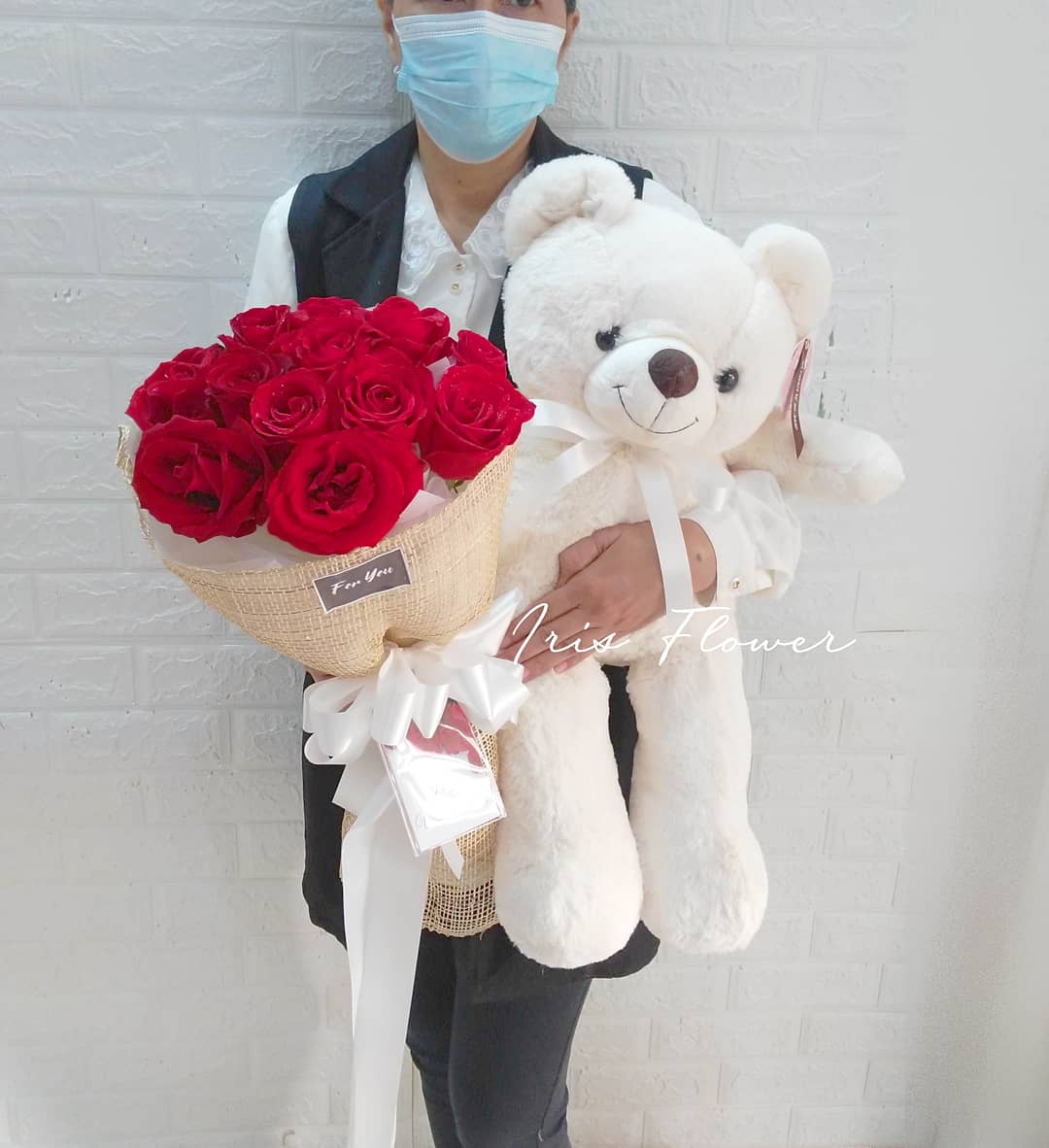 ตุ๊กตาหมี 60 cm และช่อดอกกุหลาบ