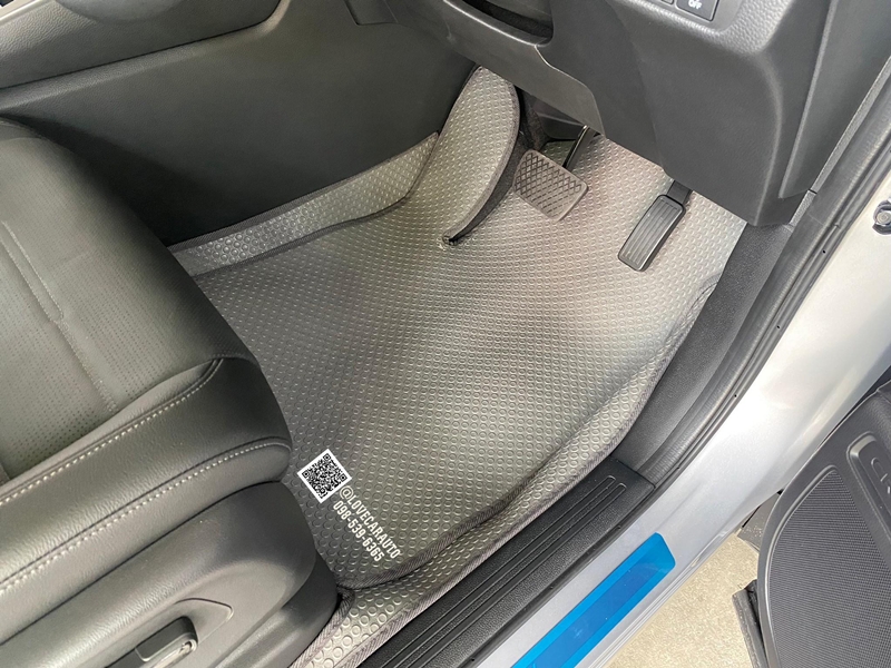 พรมปูพื้นรถยนต์ Honda CRV G6 5 ที่นั่ง กระดุมเล็กpvc เทา