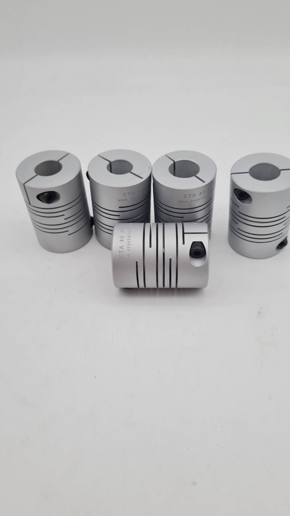 Beam coupling ขนาด OD40 มิลลิเมตร ยาว 65มิลลิเมตร รับแรงบิด 8N.M สำหรับเป็นข้อต่อส่งกำลังของเครื่องจักร