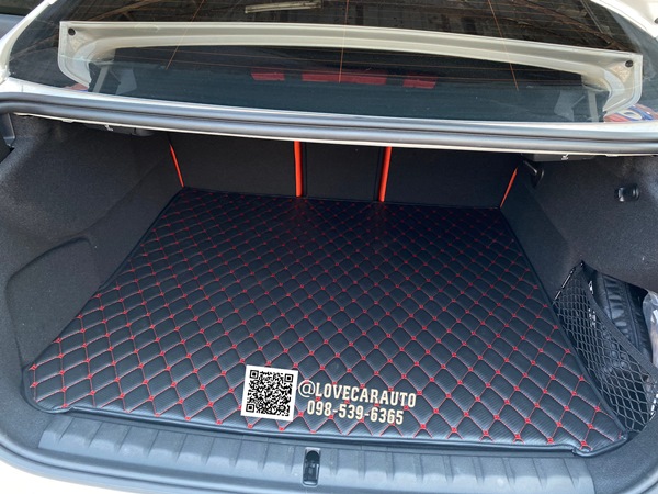 พรมปูพื้นรถยนต์ 6D BMW 220i Coupe พรมหนังลายเคฟล่าสีดำด้ายแดง