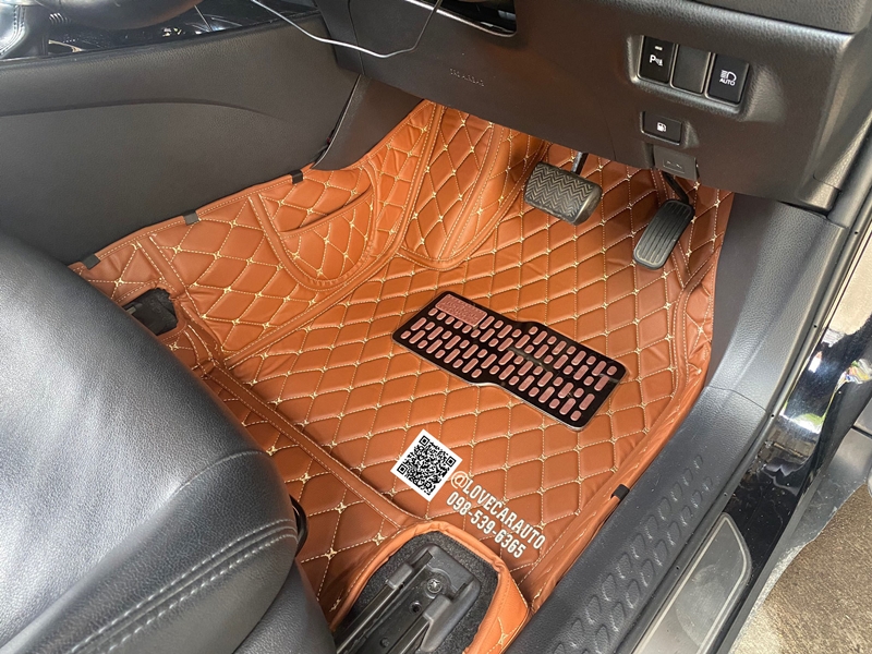 พรมปูพื้นรถยนต์ 6D Toyota CHR Hybird สีน้ำตาลเข้ม