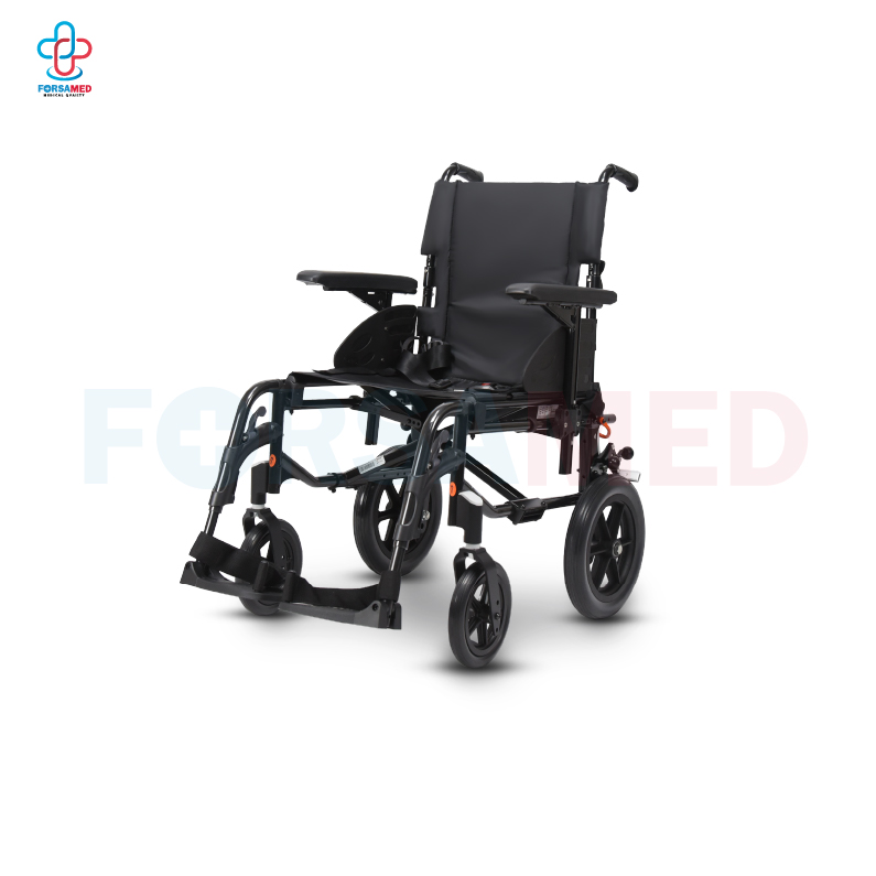 รถเข็นผู้ป่วย ยี่ห้อ Invacare รุ่น 2NG
