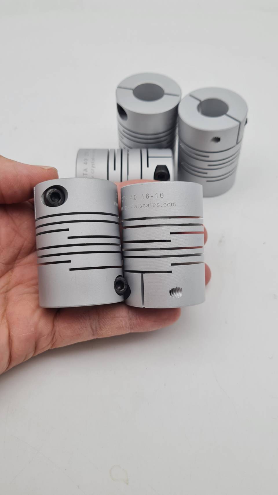 Beam coupling ขนาด OD40 มิลลิเมตร ยาว 65มิลลิเมตร รับแรงบิด 8N.M สำหรับเป็นข้อต่อส่งกำลังของเครื่องจักร