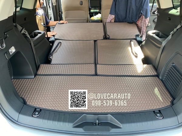 ผ้ายางลายลูกศร สีน้ำตาล Isuzu Mu X 2023