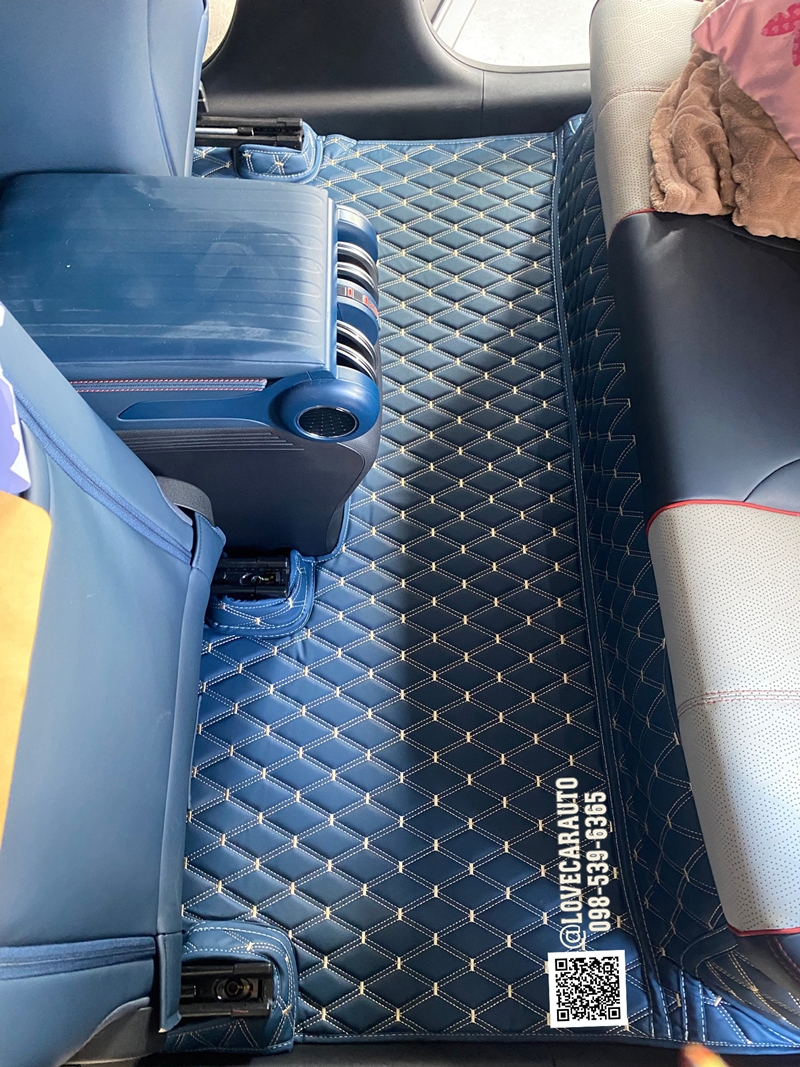 พรมปูพื้นรถยนต์ BYD Atto3 2023 vvipด้ายคู่สีน้ำเงินด้ายทอง