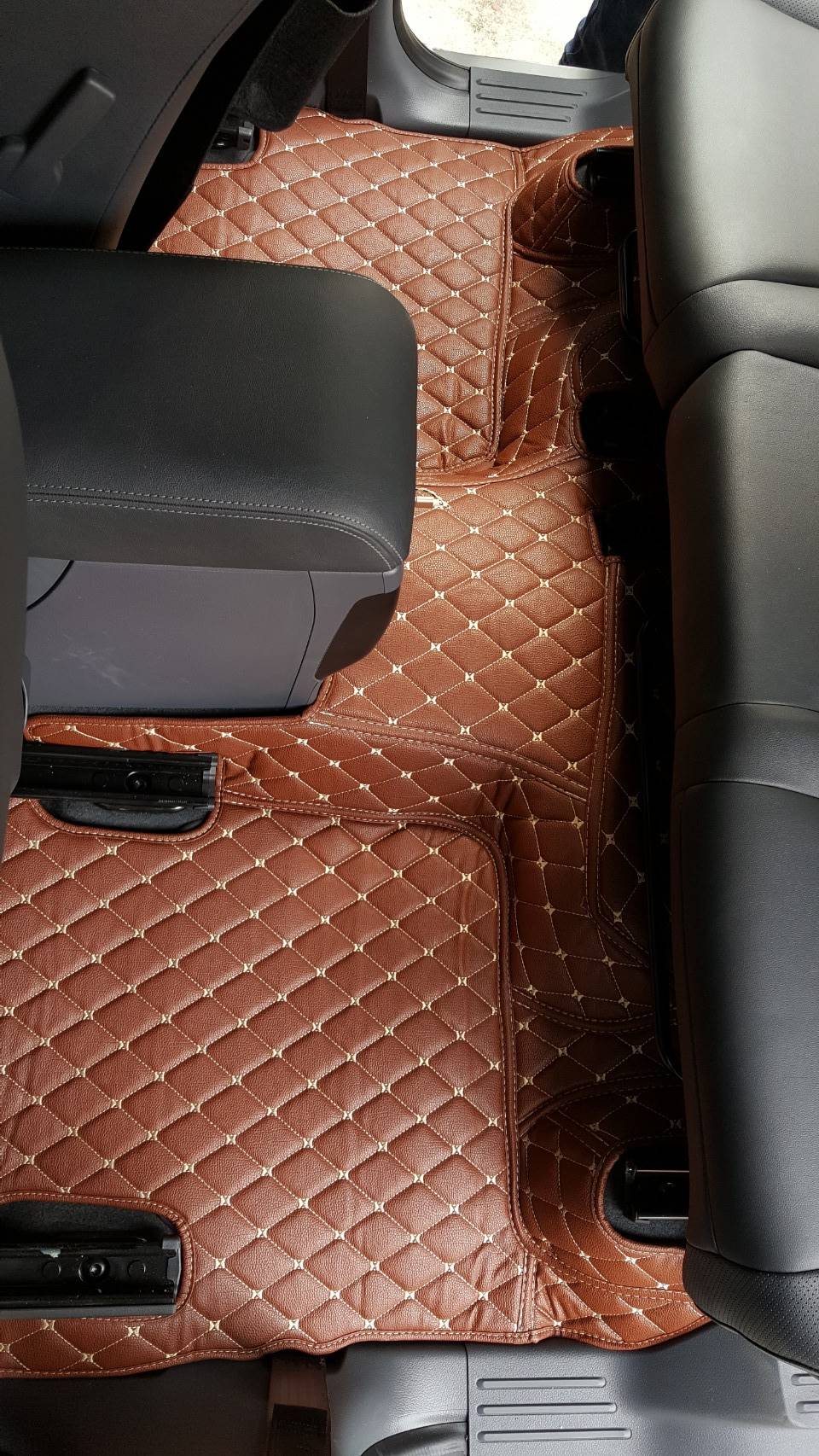 พรมปูพื้นรถยนต์ ford Everest