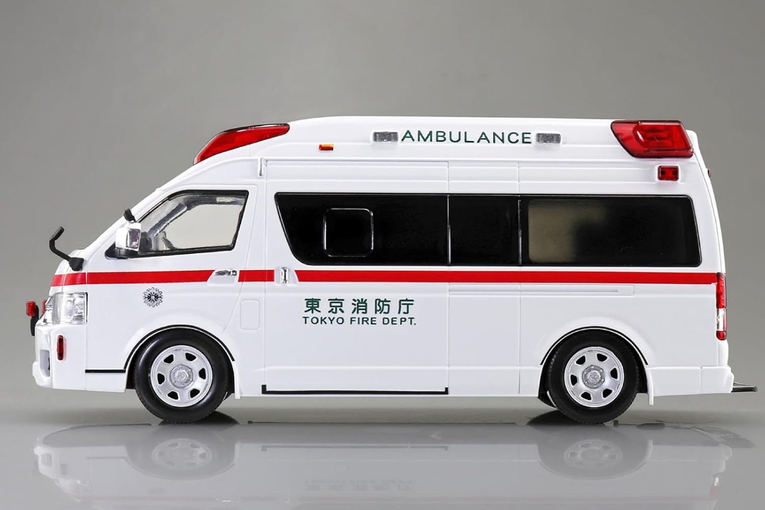 **MTS Toys**Aoshima Bunka Kyozai : The-Snap Kit Toyota Himedic Ambulance