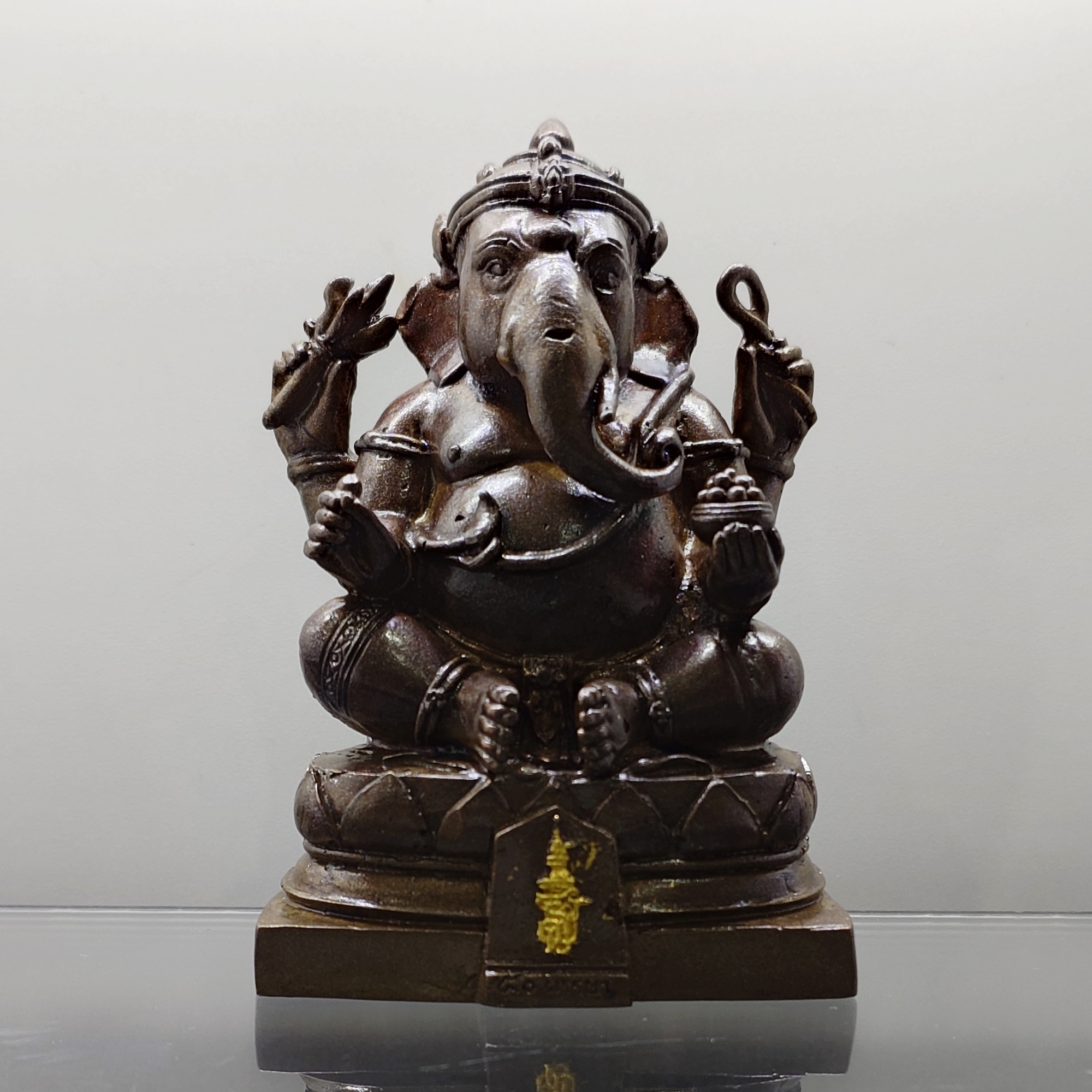 พระพิฆเนศ เฉลิมพระเกียรติ สธ 50 ปี เนื้อสัมฤทธิ์ คณะโบราณคดี มหาวิทยาลัยศิลปากร สร้าง ปี2548