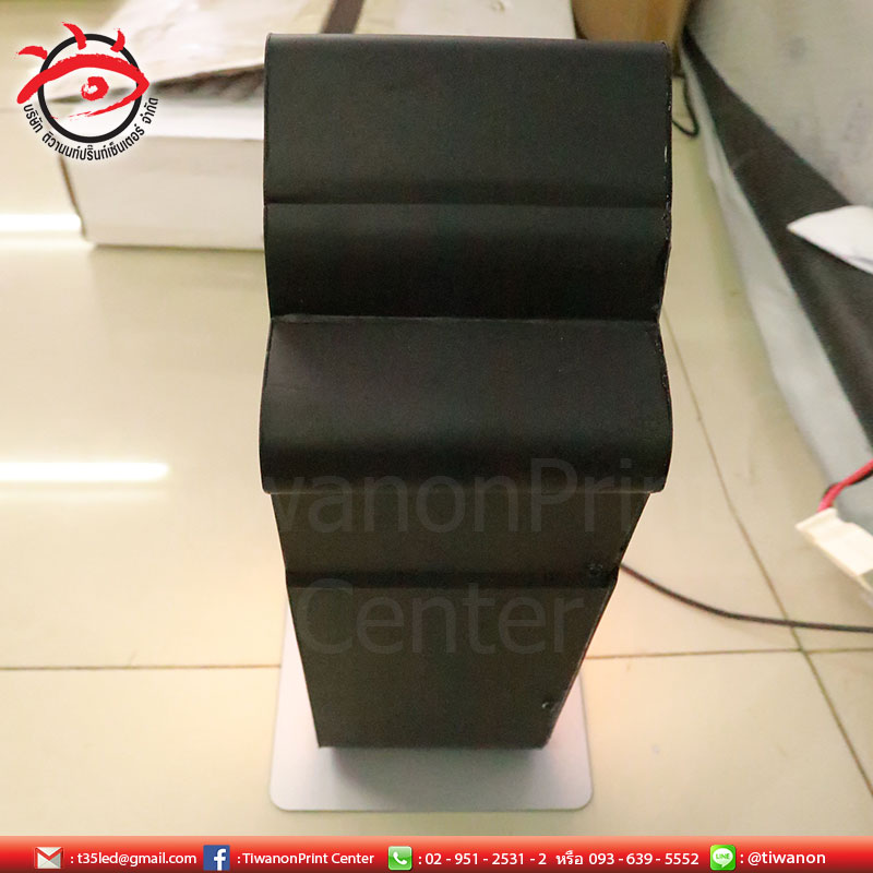 ตู้ไฟตั้งโต๊ะ 2 หน้า ขนาดกะทัดรัด เคลื่อนย้ายสะดวก ระบบไฟ LED สวย ทน แข็งแรง งานจากเฉาก๋วยตาตั้ม