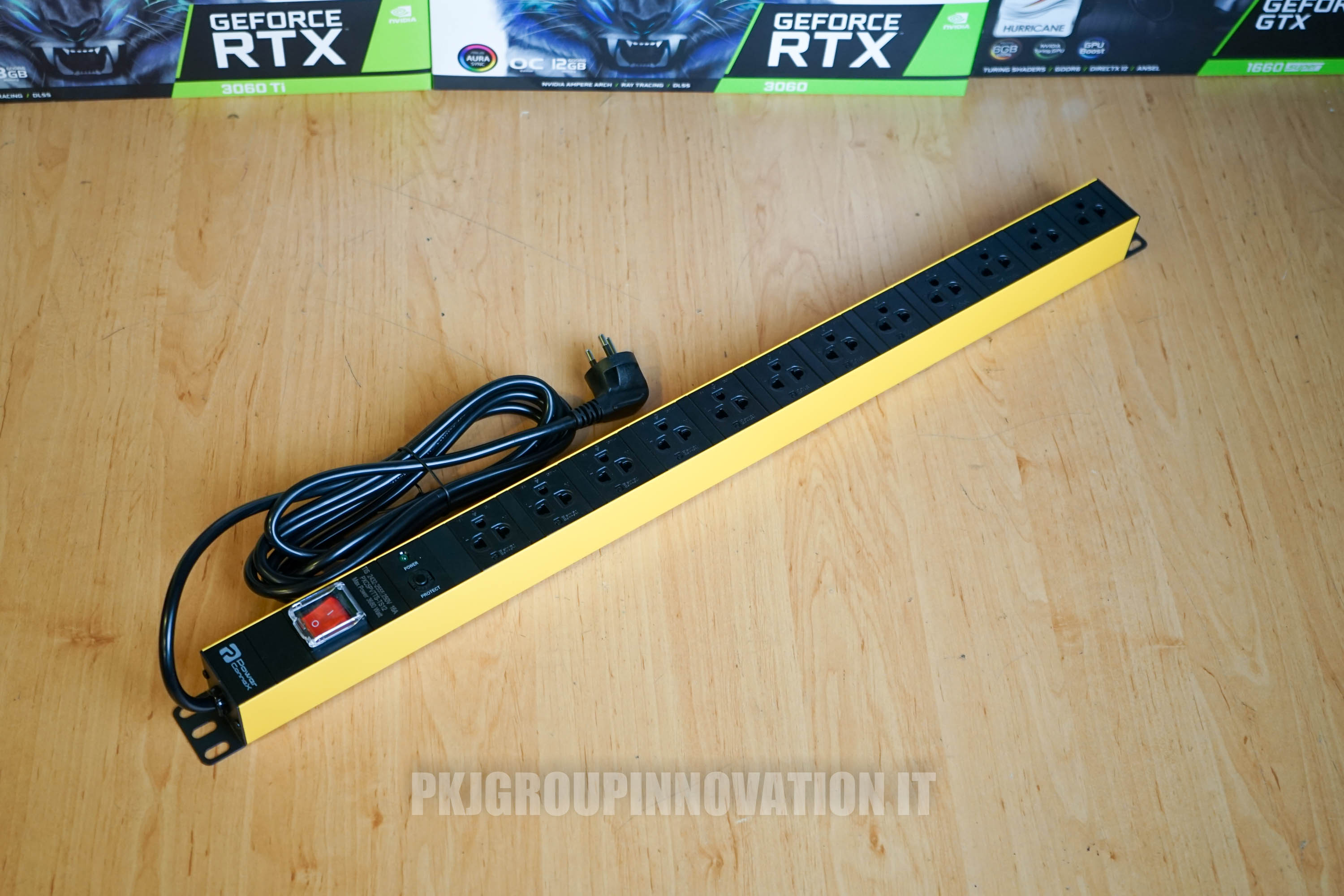 ปลั๊กไฟมือหนึ่ง PowerConneX PXC5PVTTS-TS12 กันไฟฟ้าลัดวงจร กันฟ้าผ่า 12 ช่อง (ในภาพคือสินค้าตัวอย่าง)