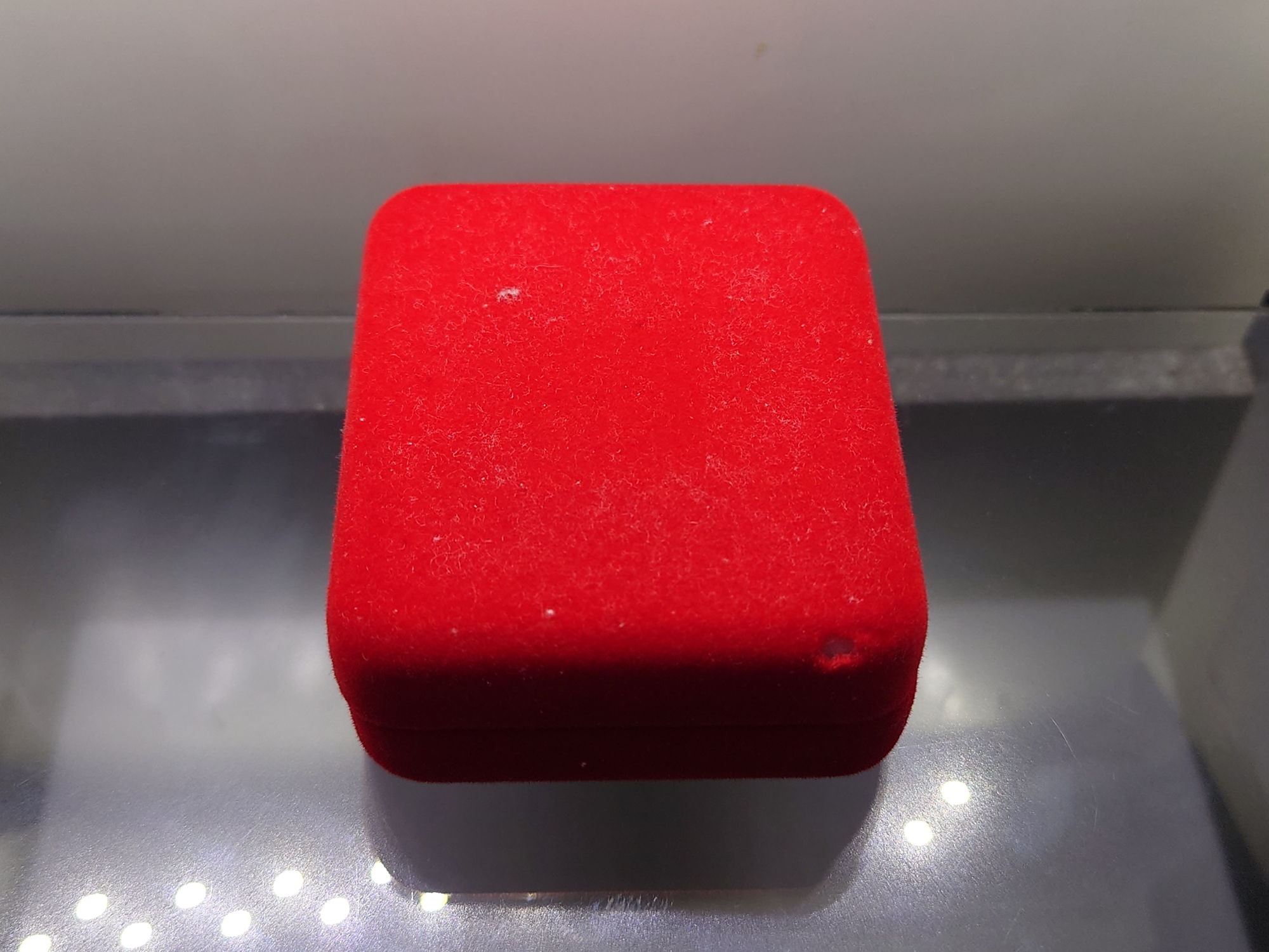 พระทองคำ เหรียญหล่อพระพุทธ วัดปากน้ำ รุ่นเมตตา‑กรุณา พ.ศ. 2534 เนื้อทองคำแท้ พร้อมกล่องเดิมจากวัด