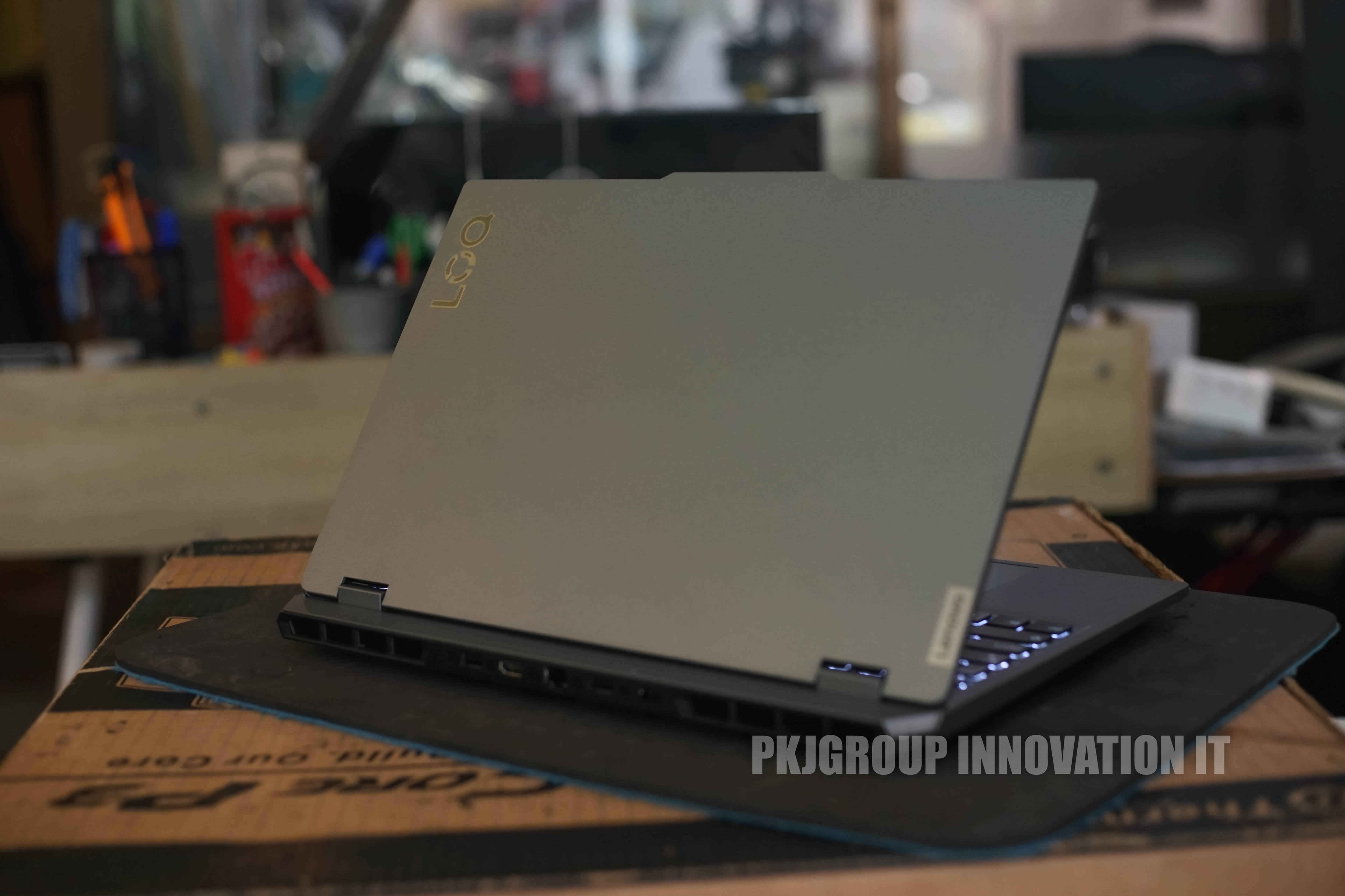 โน๊ตบุ๊คเล่นเกมมือสอง Lenovo LOQ 15ARP9 R7 7435HS RAM 24 GB M.2 512 GB RTX4050 ประกันยาวเกือบ 2 ปี