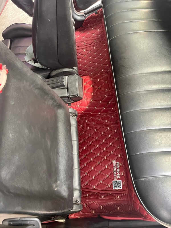 พรมปูพื้นรถยนต์ Bmw 318I E30 สีแดงไวน์