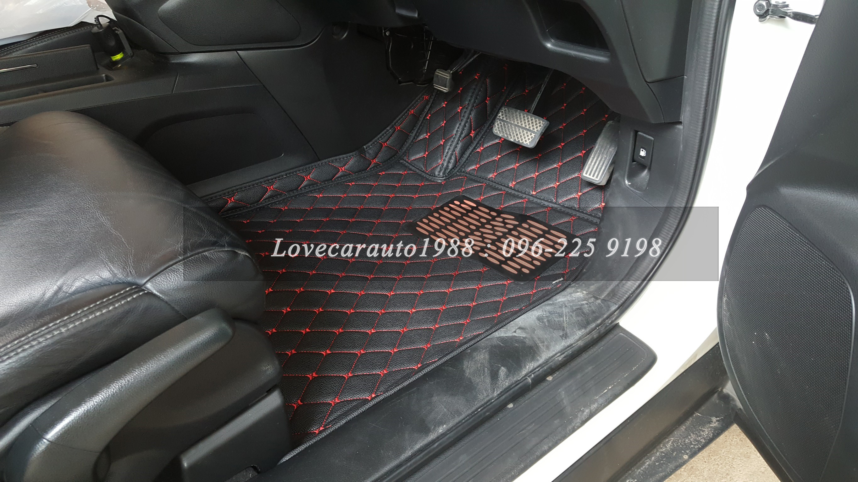 พรม 6D Honda Odyssey