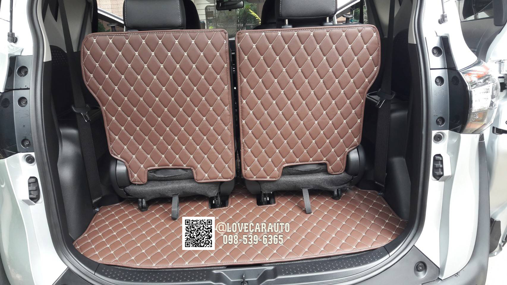 พรมปูพื้นรถยนต์ พรม6D Toyota Sianta สีกาแฟ