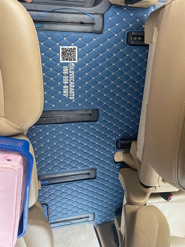 พรมปูพื้นรถยนต์ 6D Hyundai H-1 Eltie สีน้ำเงิน