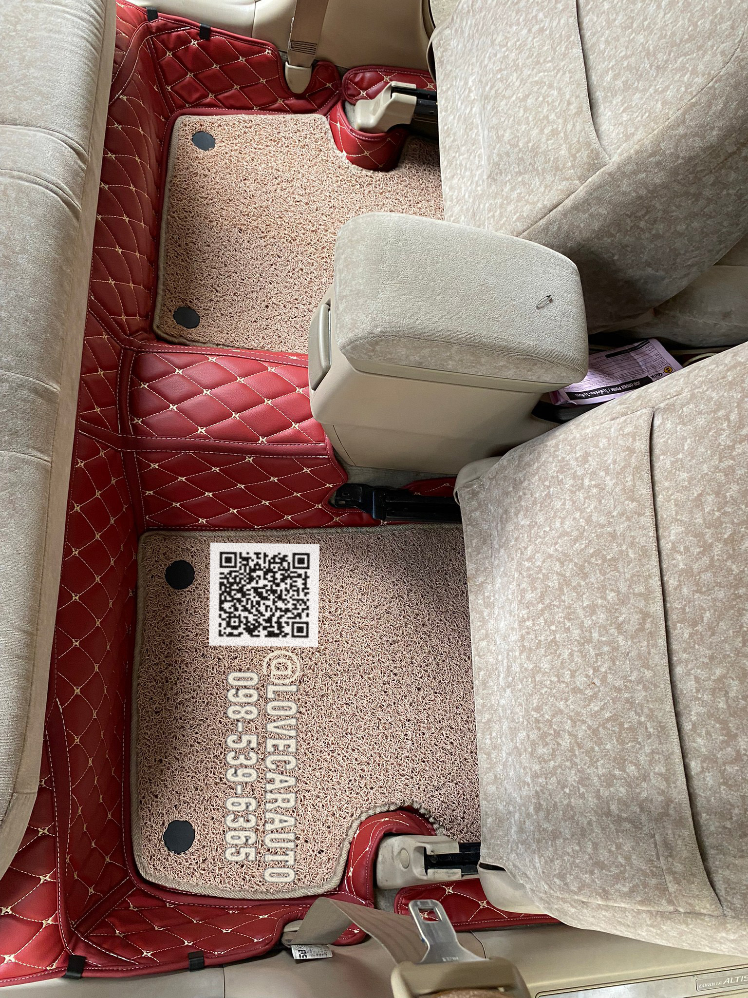 พรมปูพื้นรถยนต์ 7D Toyota Altis 2004 โฉมหน้าหมู สีแดงไวน์ +ไวนิลครีม