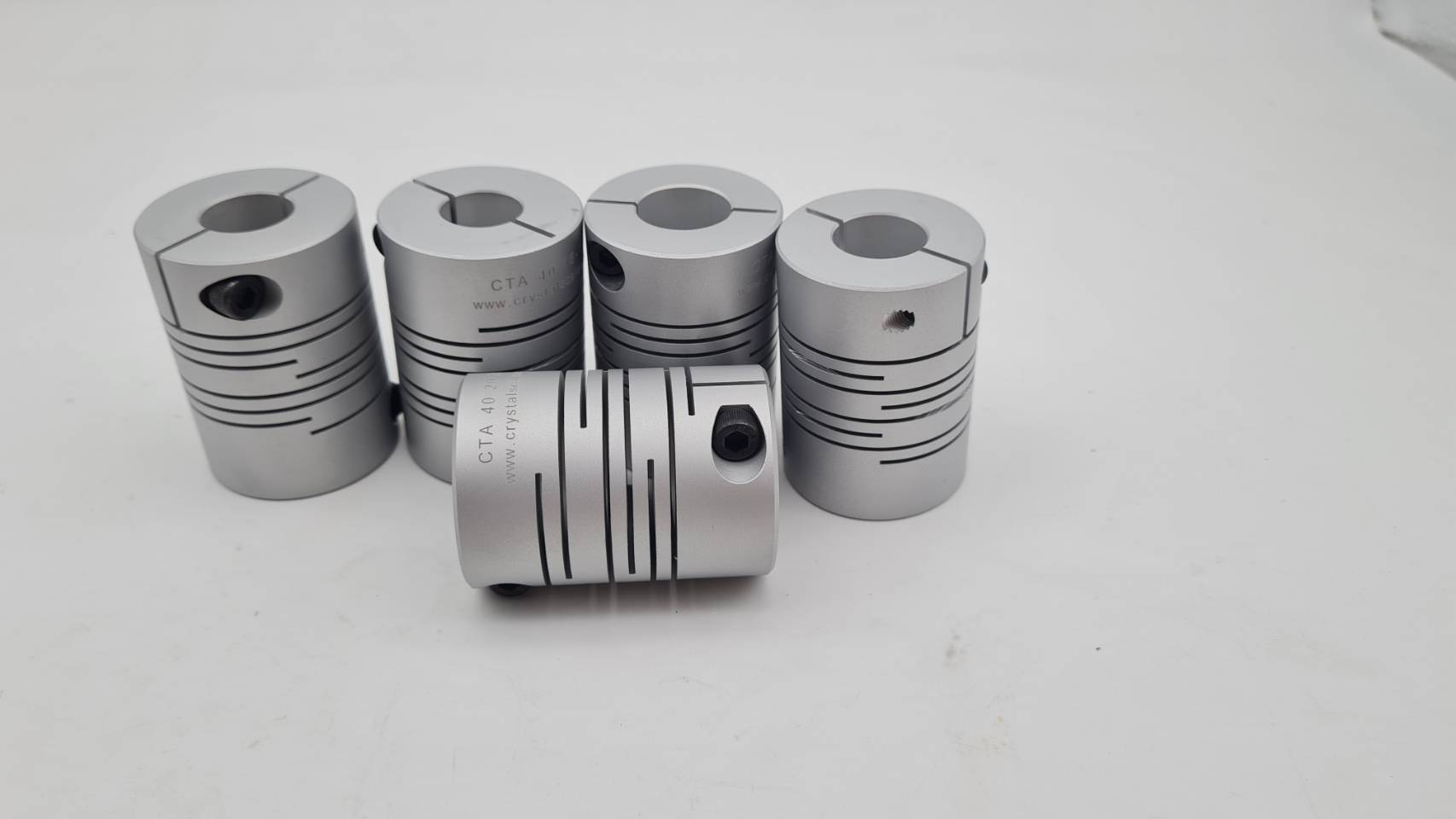 Beam coupling ขนาด OD40 มิลลิเมตร ยาว 65มิลลิเมตร รับแรงบิด 8N.M สำหรับเป็นข้อต่อส่งกำลังของเครื่องจักร