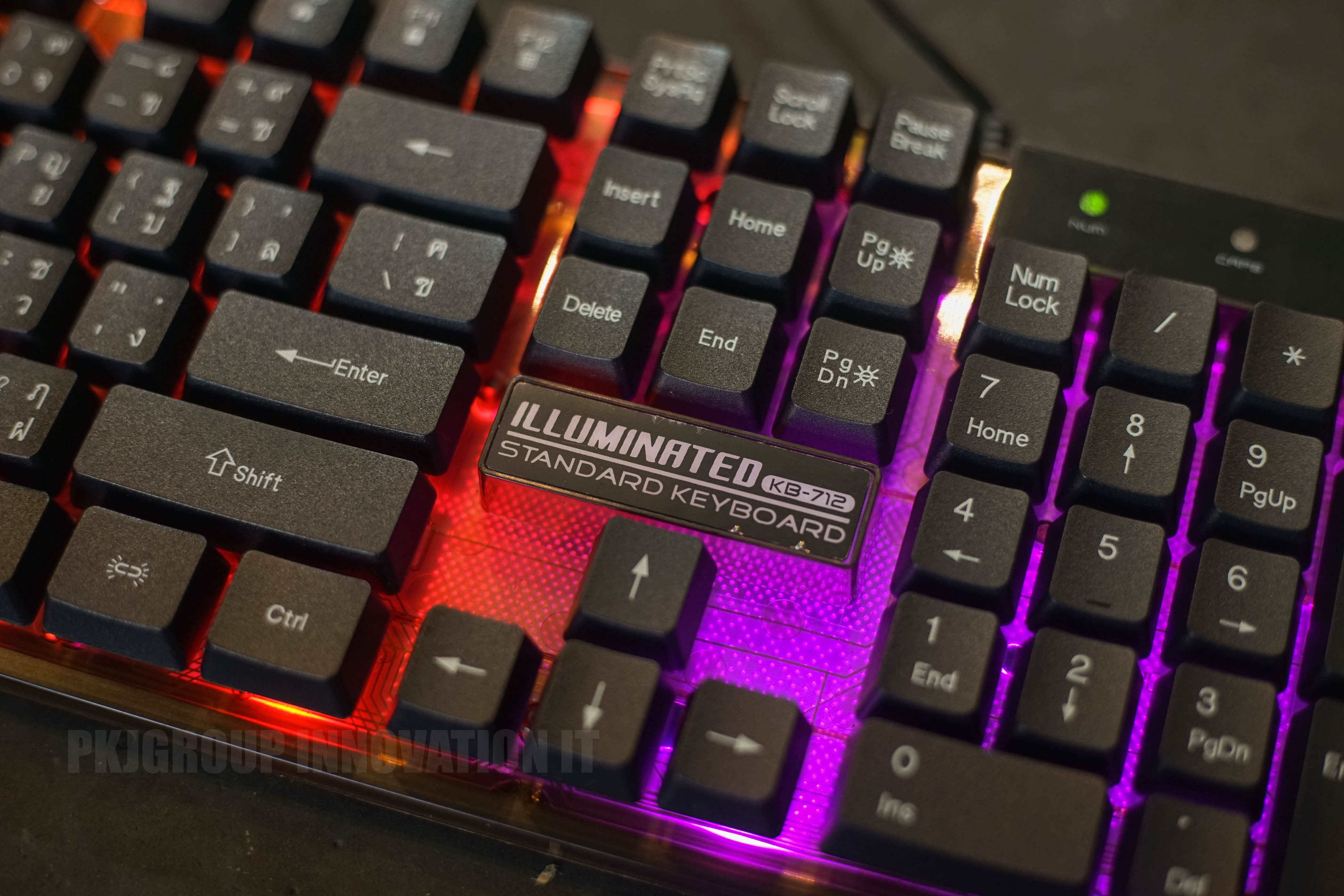 ชุดเมาส์-คีย์บอร์ดเกมมิ่ง Signo Sundaze KB712 + GM 112 ของใหม่ มีไฟRGBเมาส์ปรับ DPI ได้ K/Bปุ่มยาง