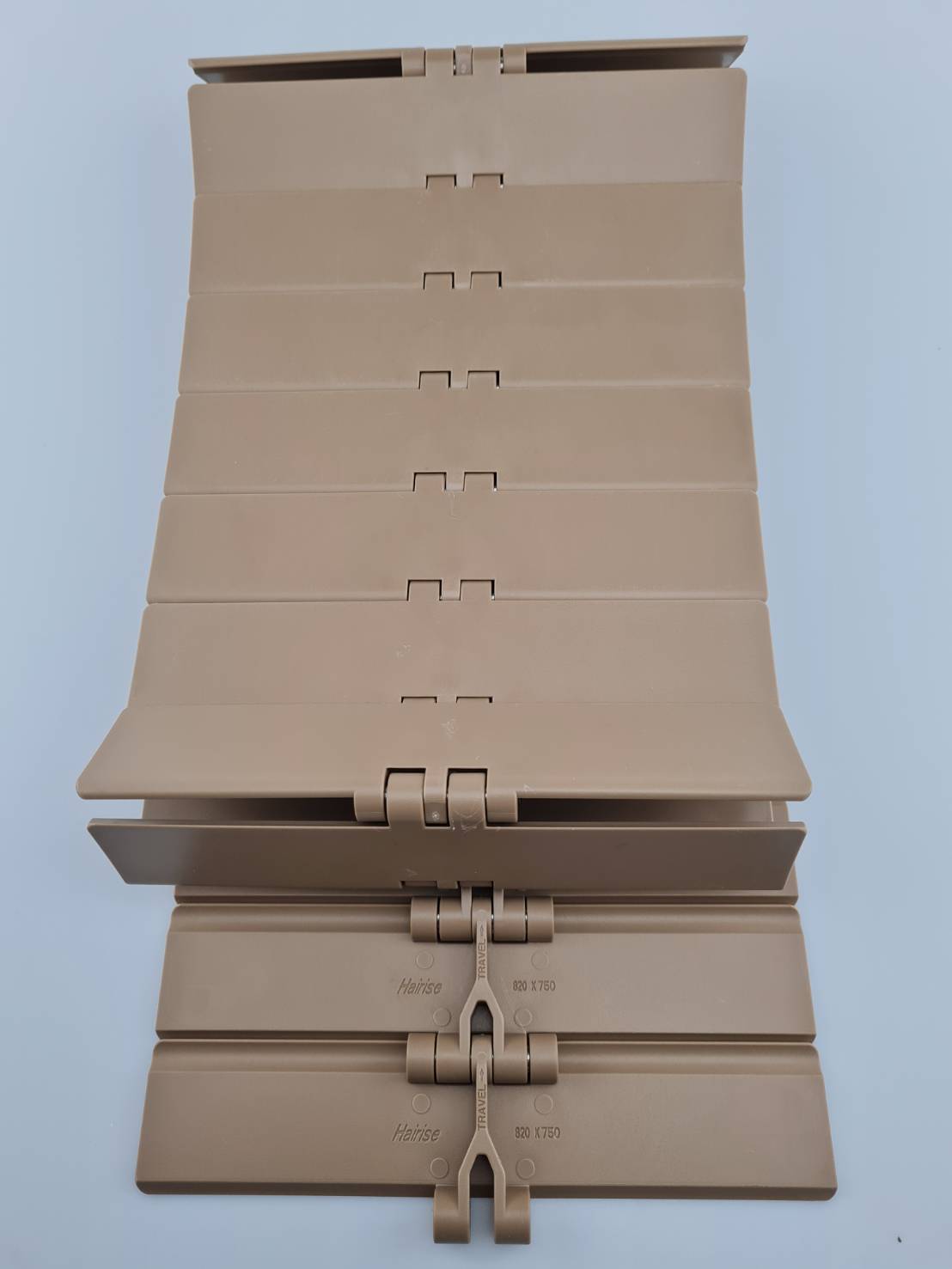 820-K750 Top chain สายพานลำเลียง(Conveyer) ขวดในโรงงานอุตสาหกรรมเป่าขวดหรือโรงงานผลิตน้ำ