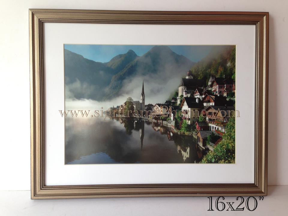 กรอบลายไม้คลาสสิค นำเข้า ตัดขอบขาว ขนาด 16x20" พร้อมใส่ขอบโฟโต้เม้าขาว กระจกตัดแสง