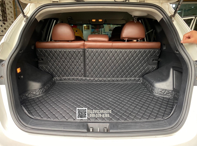 พรมปูพื้นรถยนต์7D Hyundai tucson สีดำด้ายดำ ลายเคฟล่า + ไวนิลดำ