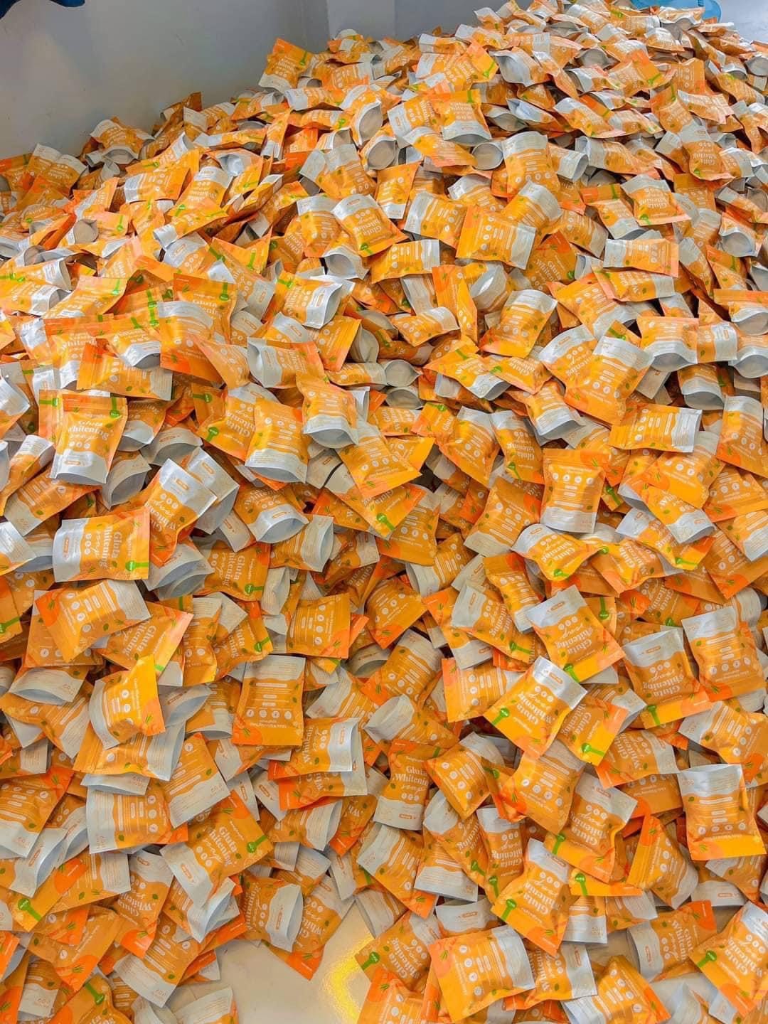 สบู่กลูต้าเร่งผิวขาว (3ก้อน) สบู่กลูต้าแครอท 50g. แพ็คเกจใหม่