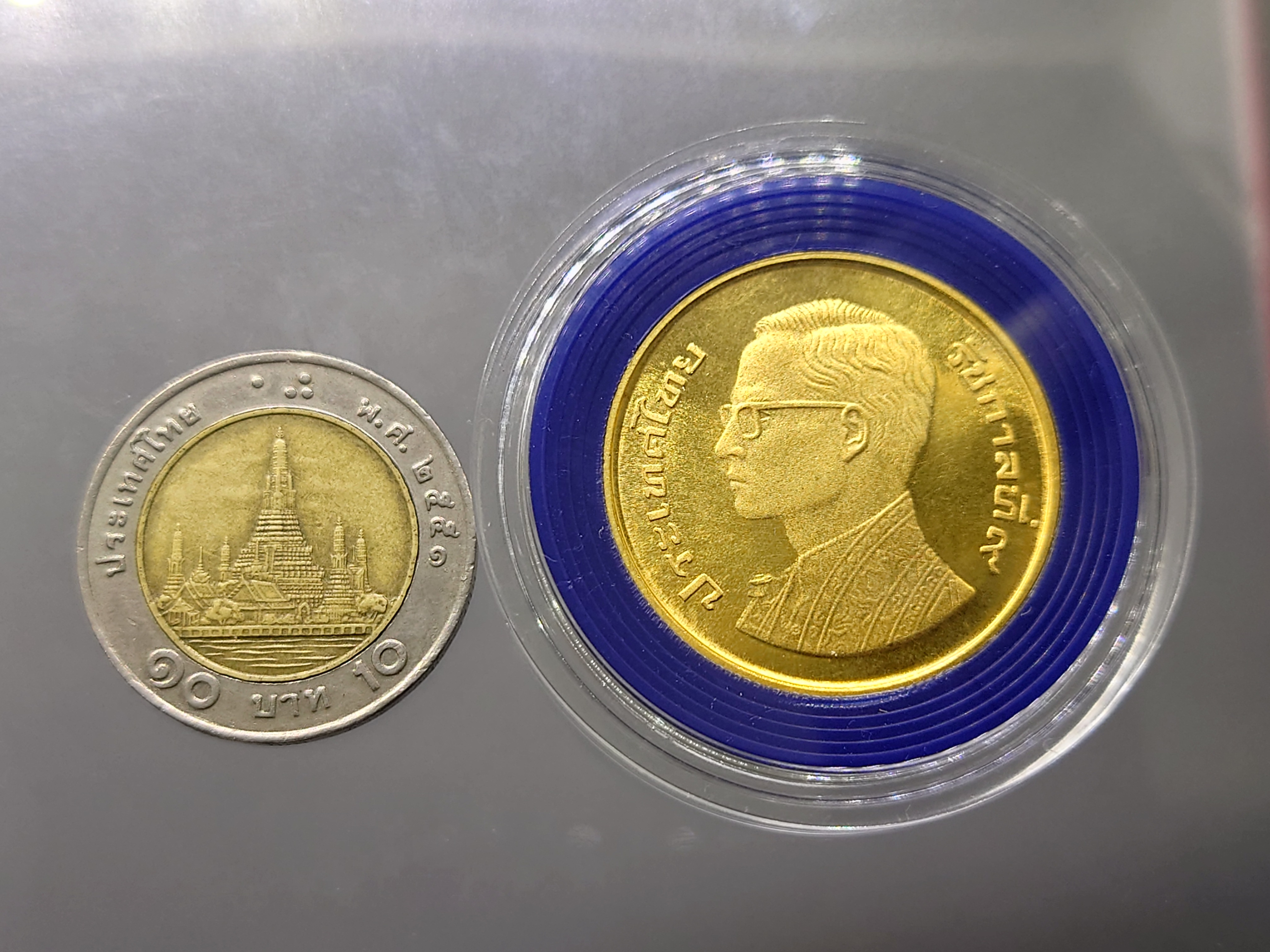 เหรียญทองคำ (หนัก 30 กรัม) เหรียญ 5000 บาท ที่ระลึกเฉลิมพระชนมพรรษา 50 พรรษา รัชกาลที่9 พ.ศ.2520