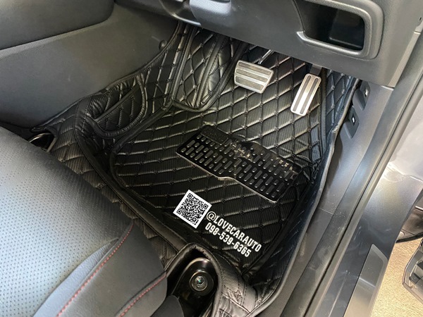 พรมปูพื้นรถยนต์ 6D Honda Hrv 2022 ลายเคฟล่าสีดำด้ายดำ