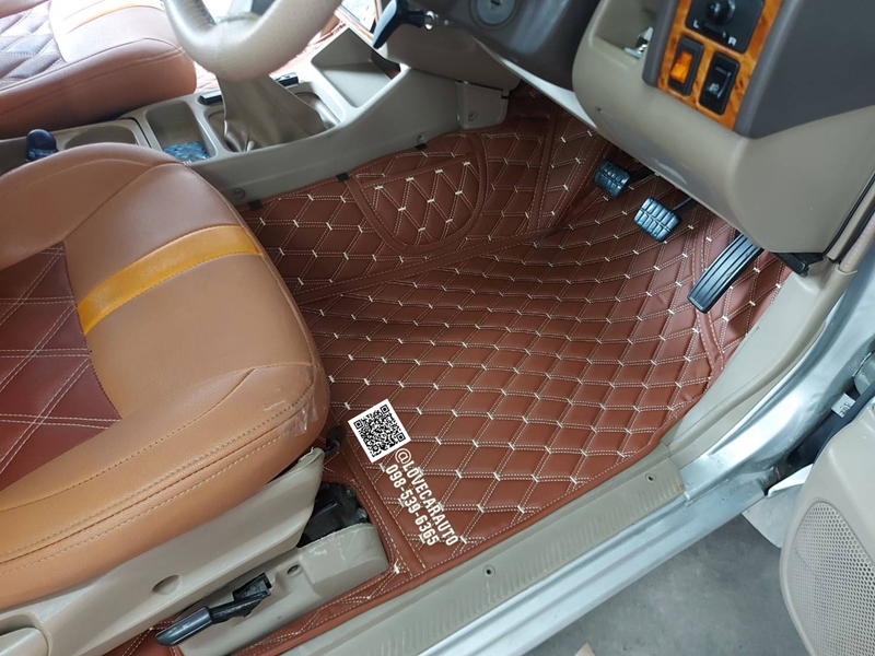 พรมปูพื้นรถยนต์ nissan frontier cab ดัดแปลง พรมvvip สีน้ำตาลเข้ม