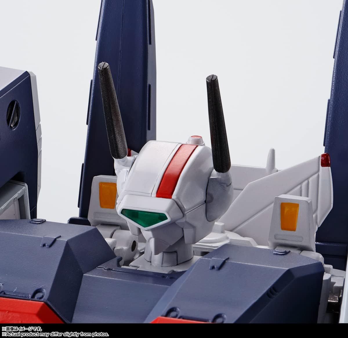 **MTS Toys**Hi-Metal R Macross : VF-1J Armored Valkyrie [Revival ver.]