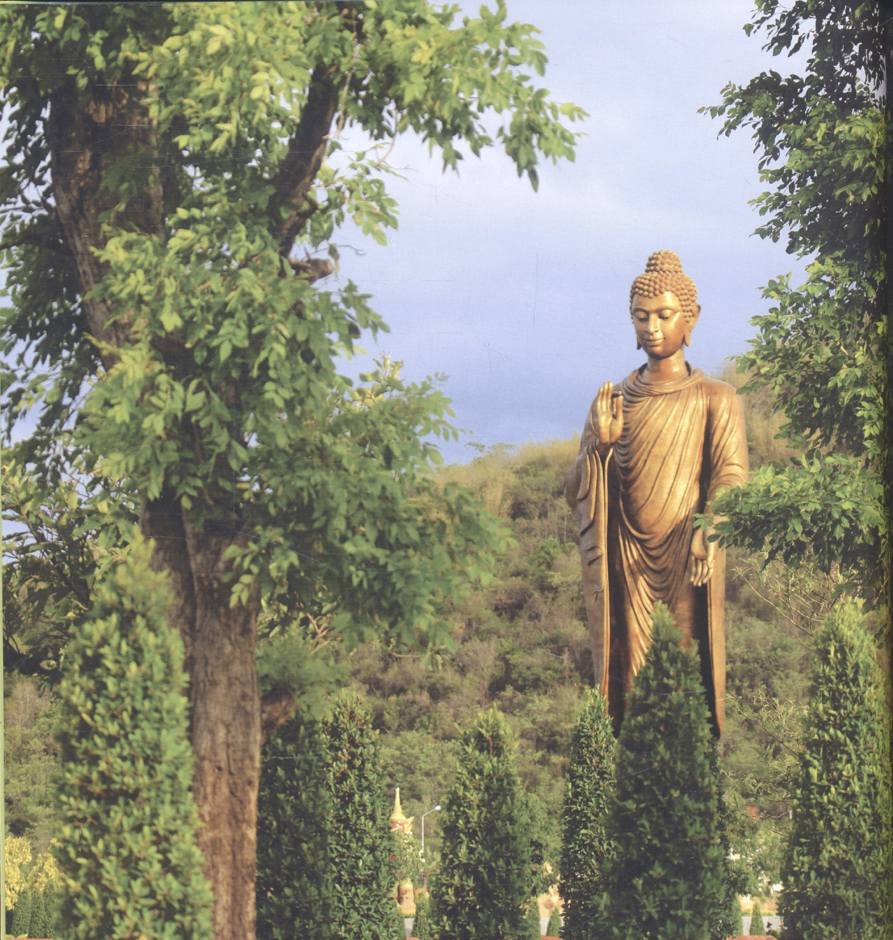 พุทธอุทยาน พระพุทธเมตตาประชาไทย