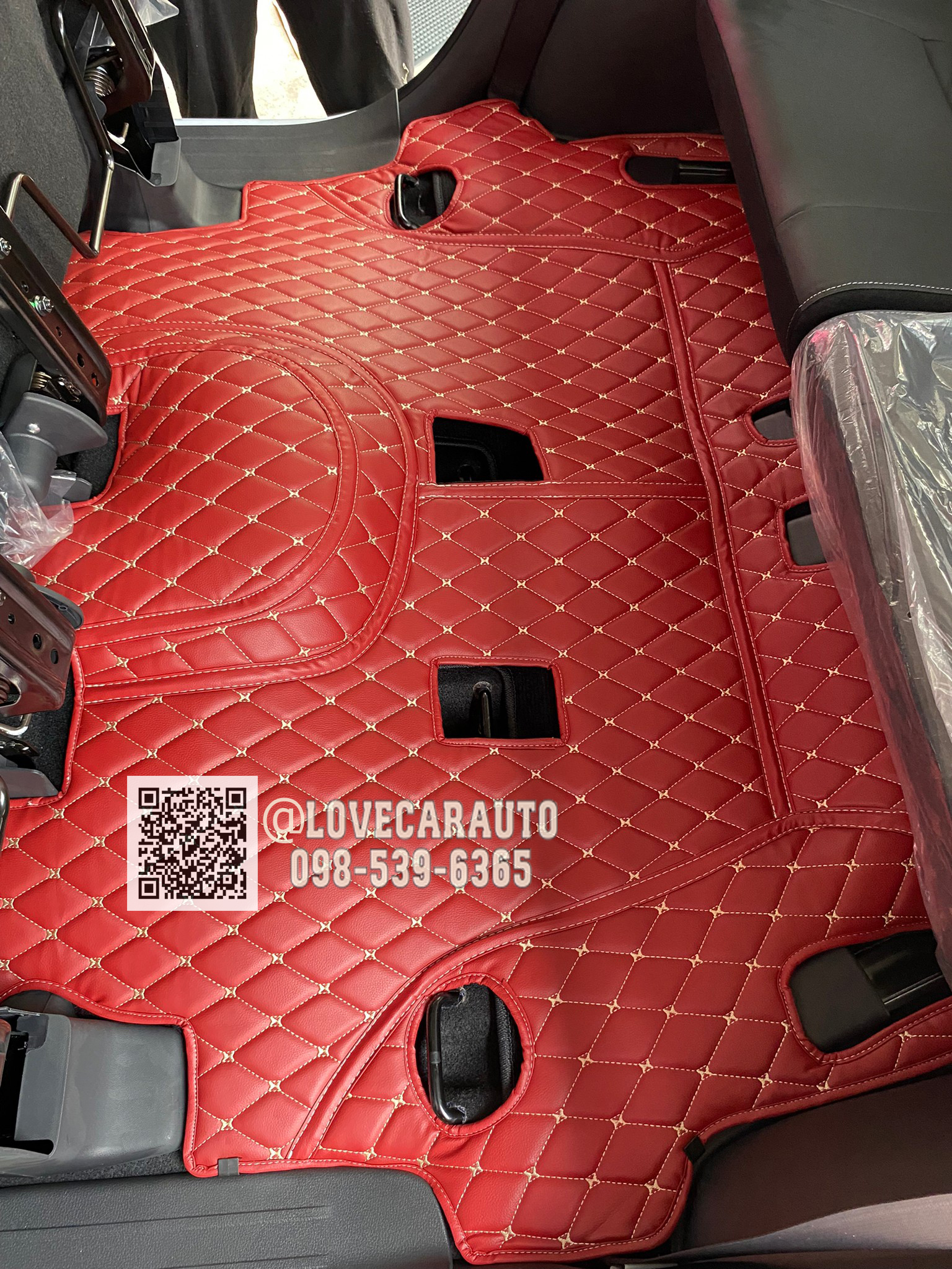 พรมปูพื้นรถยนต์ 6D Mitsubishi Xpander cross สีแดงไวน์