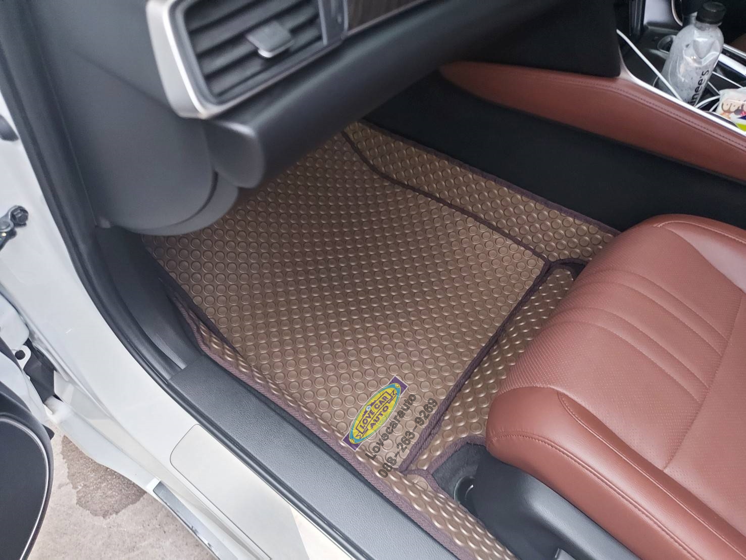 พรมปูพื้นรถยนต์กระดุม Honda Accord g10 กระดุมสีน้ำตาล