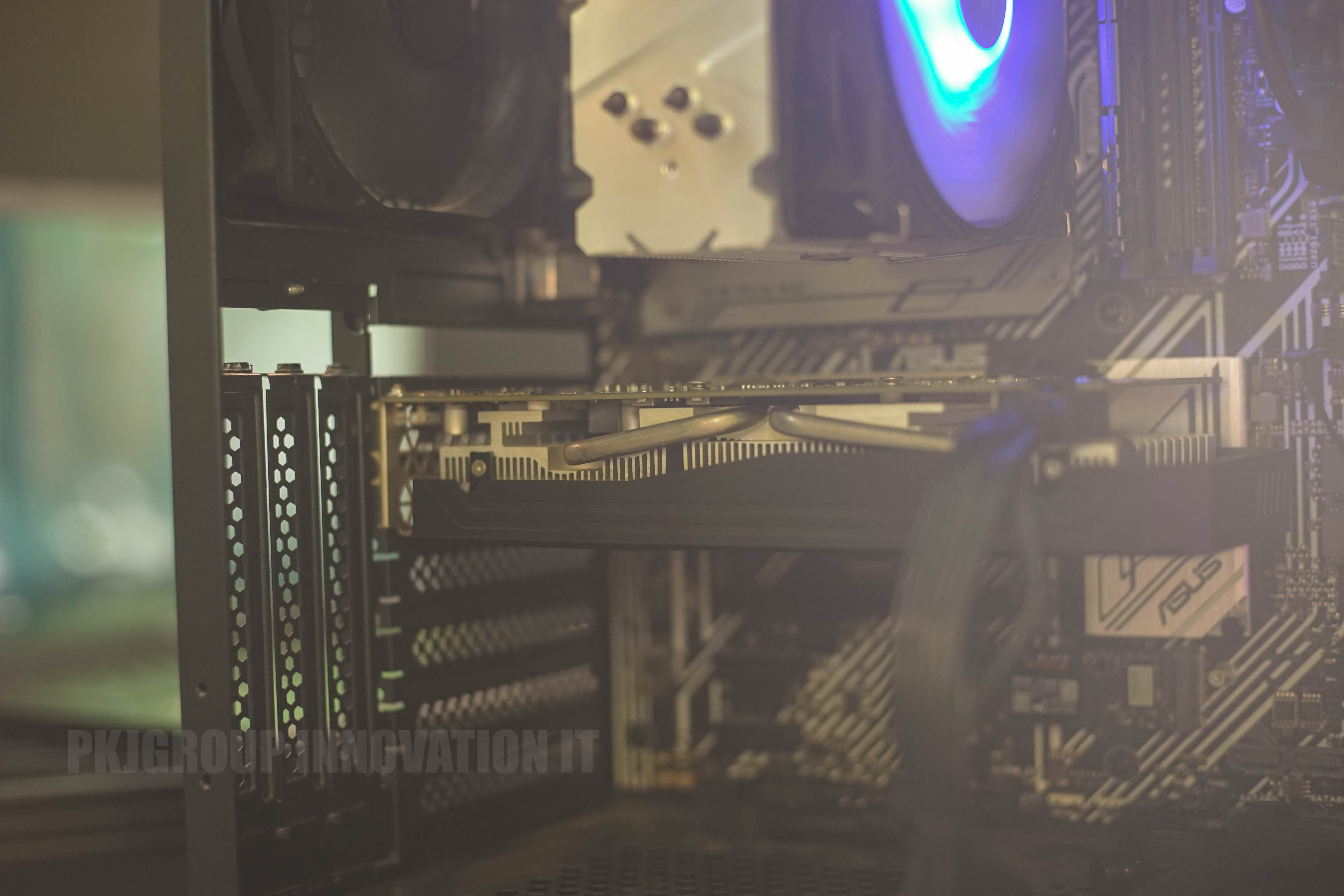 คอมเล่นเกมมือสอง i7-10700K RAM 16 GB M.2 500GB 1660 Super