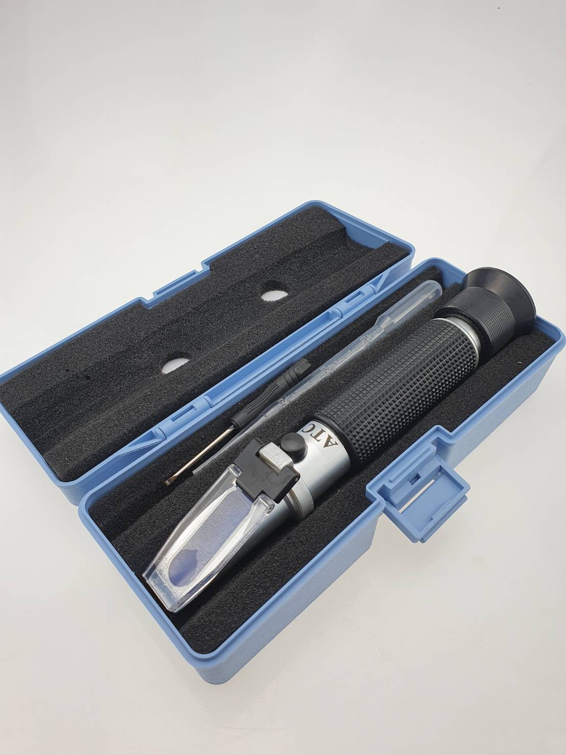 กล้องวัดน้ำเค็ม กล้องวัดเกลือ ใช้สำหรับวัดปริมาณความเค็ม 0-10% ของฟามร์ เพาะเลี้ยงสัตว์น้ำ