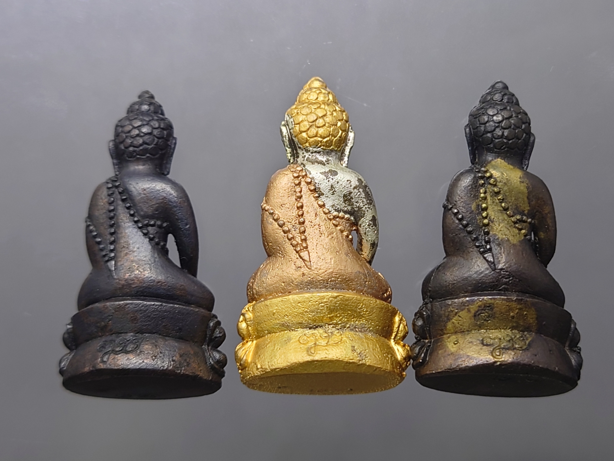 พระกริ่งบารมี ๘๔ (ชุด 3 องค์) สมเด็จพระญาณสังวรฯ วัดบวรนิเวศวิหาร ปี2540 พร้อมตลับเดิม