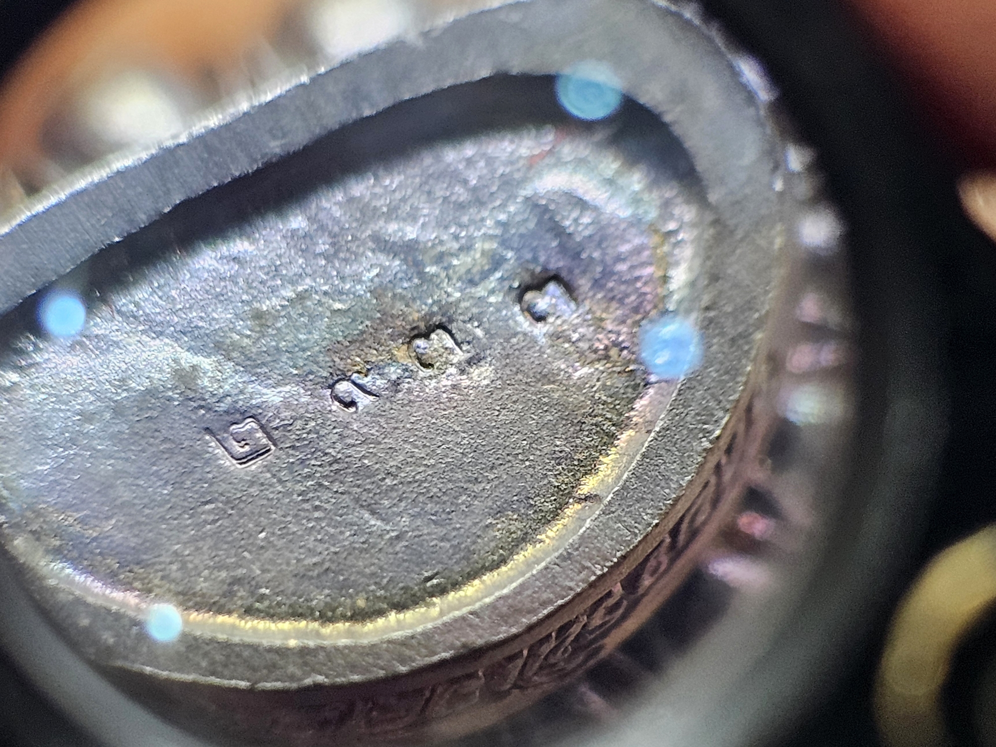 พระกริ่งอวโลกิเตศวร (กวนอิม) พระเทพกวี (สมเด็จพระวันรัต) เนื้อนวะ วัดบวรนิเวศวิหาร พ.ศ.2540 พร้อมกล่องเดิม