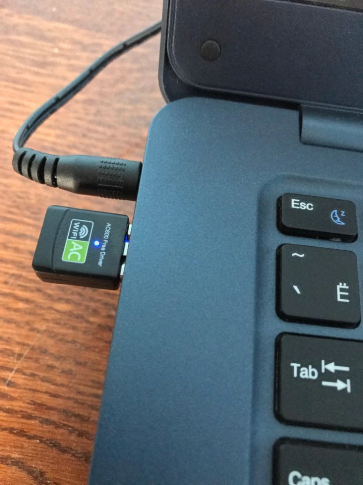 600 Mbps ตัวรับสัญญาณ WiFi USB Adapter ไม่ต้องติดตั้งไดร์เวอร์ Free Driver