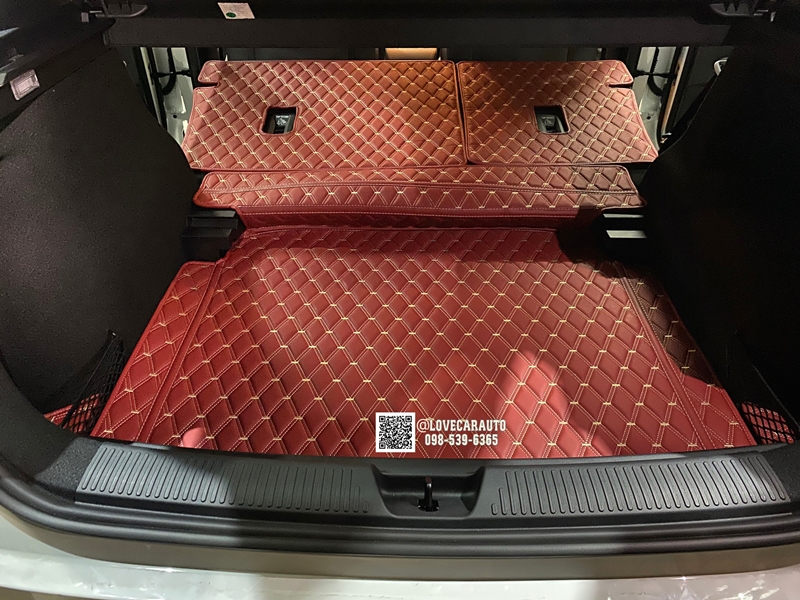 พรมปูพื้นรถยนต์ MG4 EV แดงไวน์