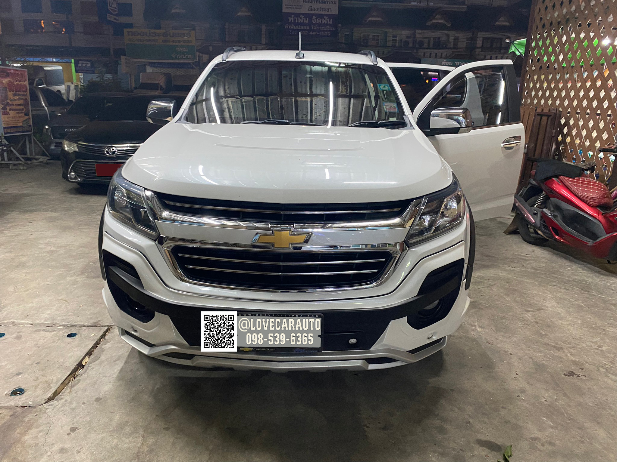 พรมปูพื้นรถยนต์ 7D chevrolet trailblazer 2016 สีกาแฟ +ไวนิลน้ำตาล